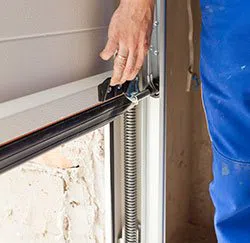 Exclusive Garage Door Service Fort Worth, TX 817-900-0641 - springs-side